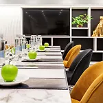 Mercure 4*