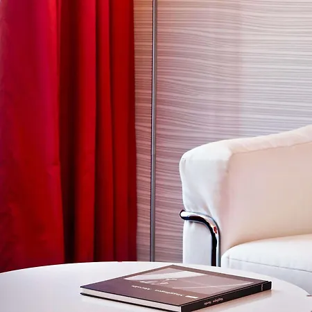Mercure 4*