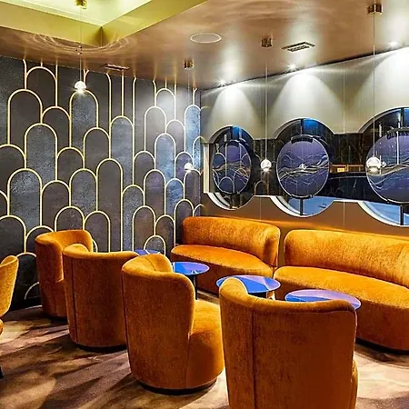 Mercure 4*