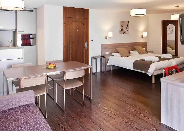 מלון Mercure ביאל