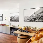 Mercure 4*