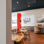 Mercure 4*